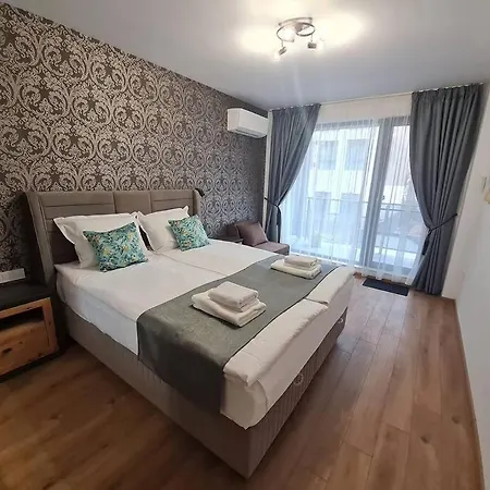 Apartment Kalisto -топ център Varna
